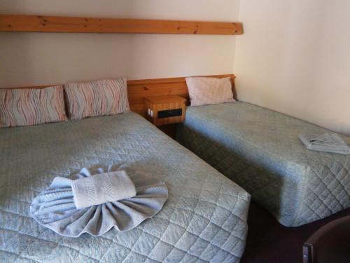 CoomaCountry Club Motor Inn