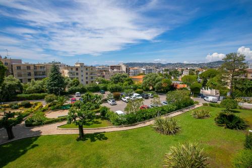 Sea Breeze Duo Apartments - Juan-les-Pins