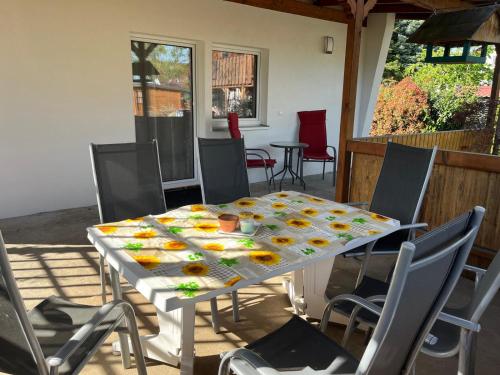 陽台/露台, Kleines Stübchen im östlichen Speckgürtel von Berlin (Kleines Stubchen im ostlichen Speckgurtel von Berlin) in 呂德斯多夫拜柏林