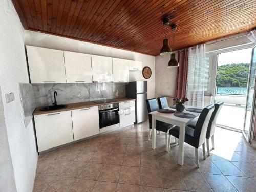 Kuki Appartements Rab in Rab