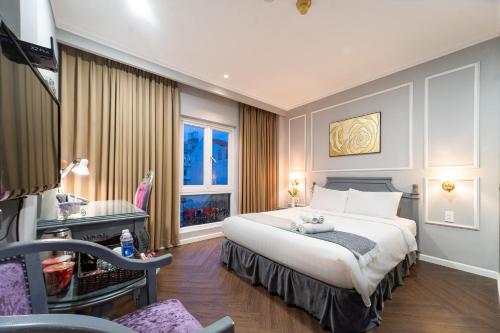 room detail thumbnail 0