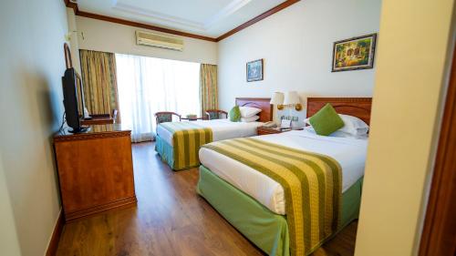 room detail thumbnail 1