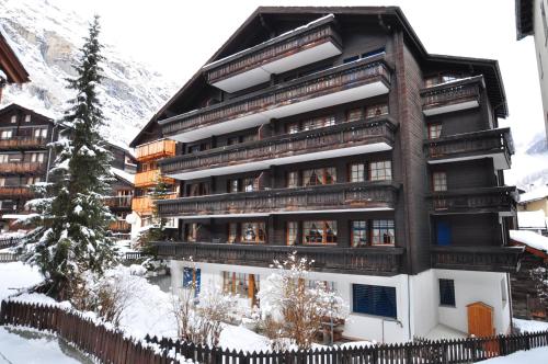 Dent Blanche - image 12
