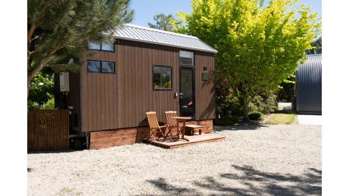 . Tiny Away Benger Garden 1 by Tiny Away