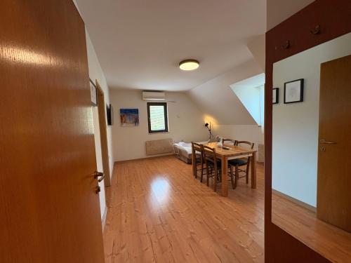 Létesítmények, Guesthouse Les in Catez Ob Savi
