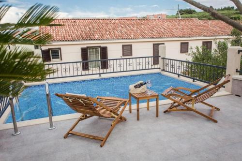 Villa Suzy Lux