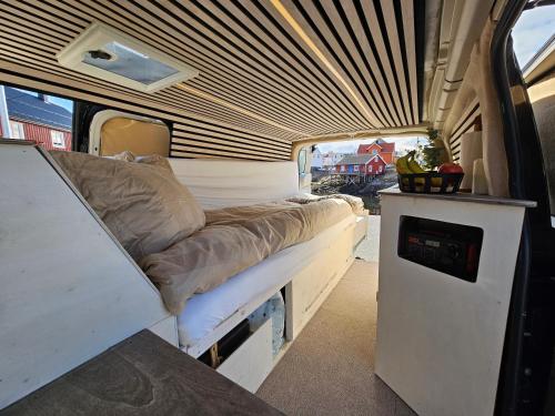Bodø & Lofoten Campervans - Optimalized campers for exploring the Lofoten islands and the Bodø area, Bodø (photo 6)