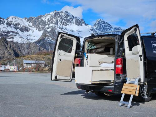 Bodø & Lofoten Campervans - Optimalized campers for exploring the Lofoten islands and the Bodø area, Bodø (photo 8)