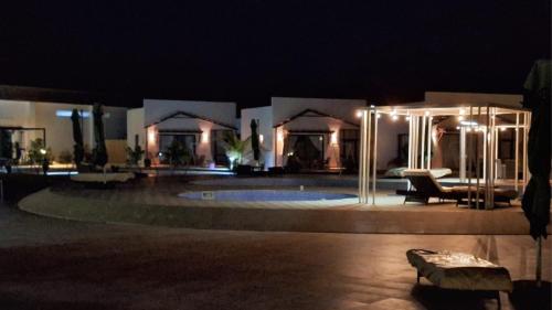 White Sugar Dunes Resort