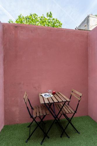 The Lisbon Retreat Cozy Studio with Terrace - image 2