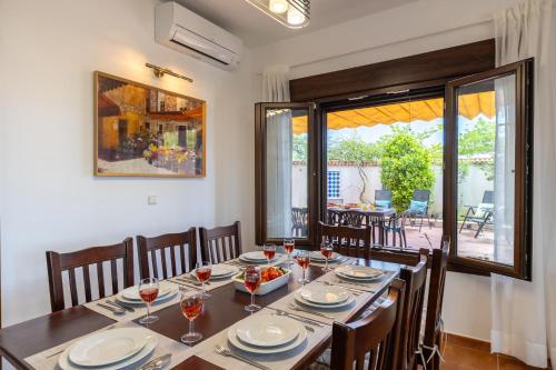 บริการและสิ่งอำนวยความสะดวก, Hilltop Haven by Fidalsa in อะเลโด