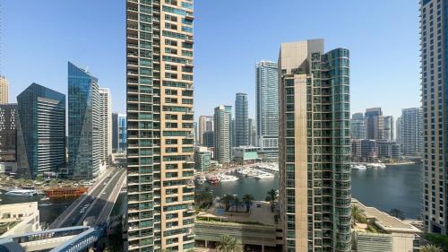 Modern Oasis in Heart of Marina with Marina View - 11AB05, Dubai (photo 2)