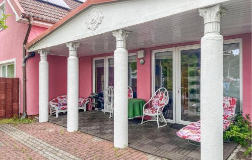 Viesnīcas āriene, 1 Bedroom Beautiful Home In Nowe Warpno in Nowe Warpno