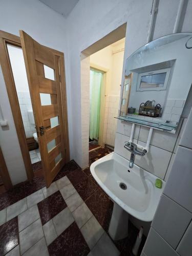 Badeværelse, Rezina Hostel in Rezina