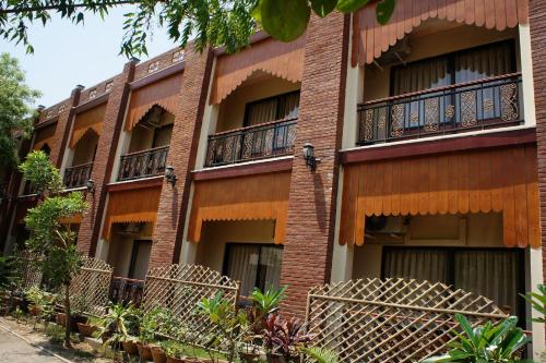 

Motel ZEIN