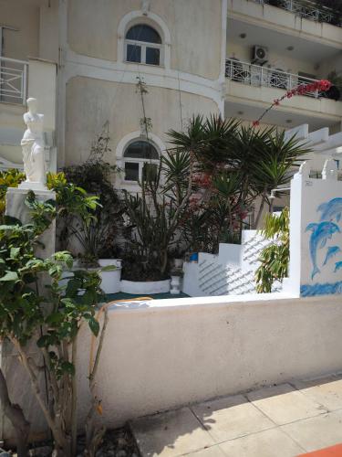 Viesnīcas āriene, Little gem in Rafina (Attiki)