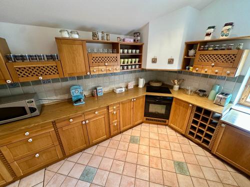 virtuve, Apartmán v srdci prírody s pubom a obchodom (Apartman v srdci prirody s pubom a obchodom) in Vysoká nad Kysucou