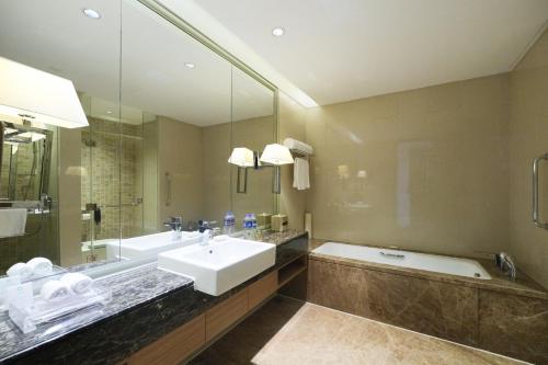2 bedrooms, 2 beds