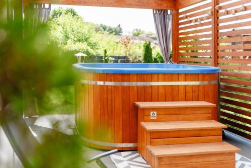 Całoroczny Domek Hampton Lubniewice, jezioro, jacuzzi