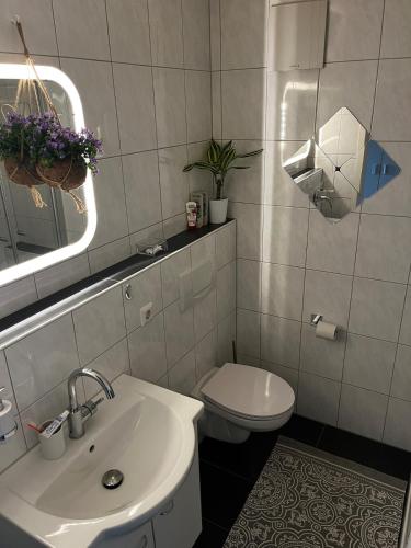 Bruser, NO-Television One bedroom apartment in Herrsching am Ammersee