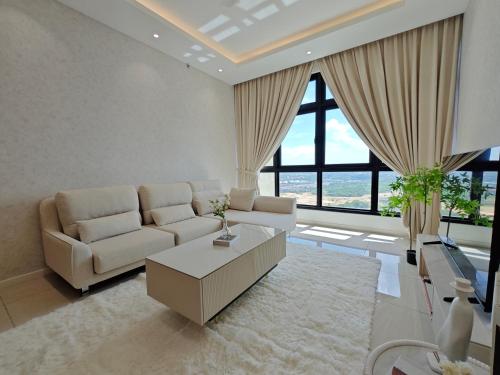 范式公寓 - 由安特勒宗管理 (Paradigm Residence by Antlerzone) in 坦馬坡伊