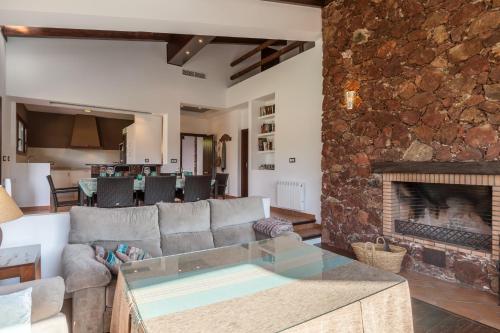 Casa Los Olivos in Castillo De Las Guardas