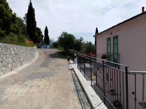 Monolocale in campagna, Camporosso (fotografie 9)