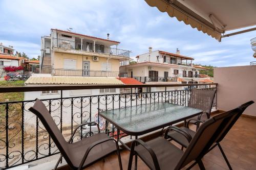 House Mistral - image 12