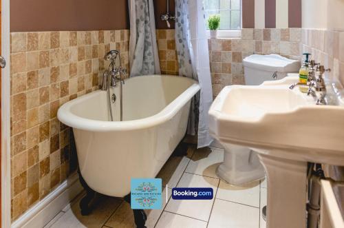 3 Bedroom House By Escape & Estates Short Lets & Serviced Accommodation Birmingham With Patio & Garden, Birmingham (fotografie 5)