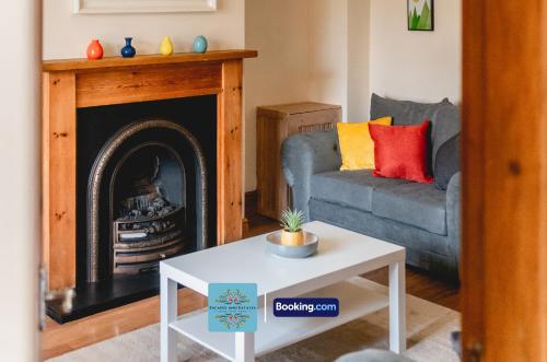 3 Bedroom House By Escape & Estates Short Lets & Serviced Accommodation Birmingham With Patio & Garden, Birmingham (fotografie 9)