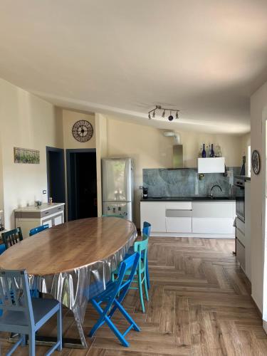 La casina sulla valle in 多扎