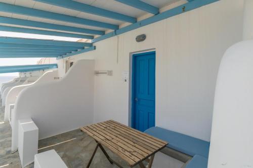 Terraza/balcón, Thalassopetra in Agia Kyriaki in Milos Island
