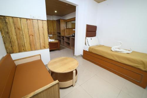 Triple Room image 4
