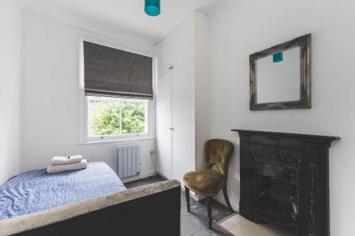 Stylish Flat B 5