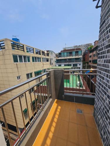 서울 어반 테라스 스위트 하우스 (Urban Terrace Suite House) 게스트하우스 레스토랑