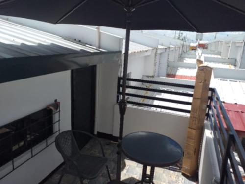 Mini Home Travellers Inn in Naic