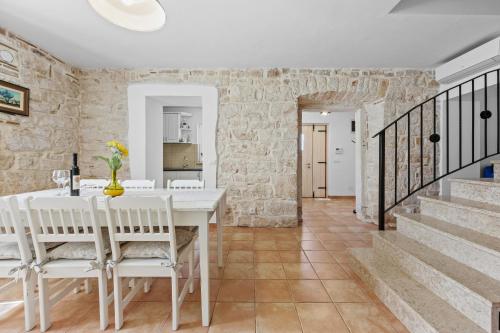 Facilities, Villa Fuma up to 6 persons with private pool & sea view in Central Istria in Golas