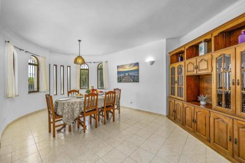 Villa Praia by Villa Plus - image 13