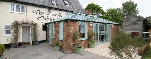 The Fox & Hounds - image 5
