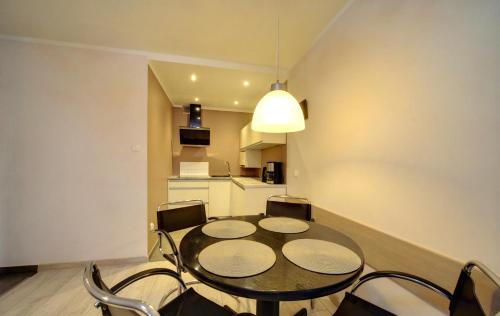 One-Bedroom Apartment - Annex image 10