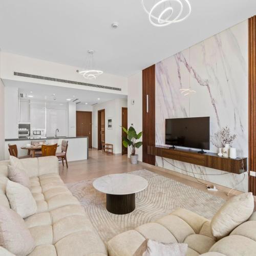 Luxury Canal View-2BR Maid's Room in CF 2, Al Wasl, Dubaj
