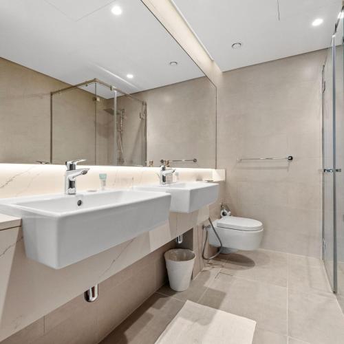 Luxury Canal View-2BR Maid's Room in CF 2, Al Wasl, Dubai (foto 9)