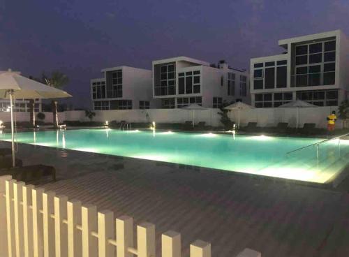 Damac Hills 2- 3BR Townhouse - Homeyvillas, Dubai (Foto 10)