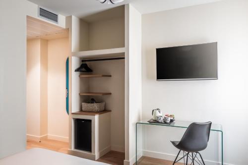 Cosmov Bilbao Hotel - image 7