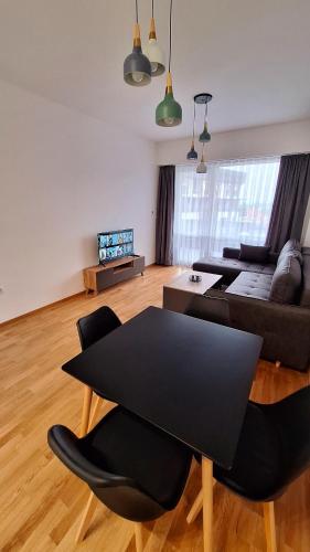 Kjara Apartment-Airport in Petrovec