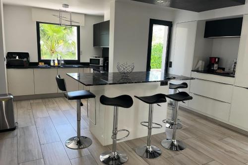 House 6p with private pool in Frejus near Les Delices de la Mer