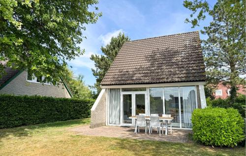  3 Bedroom Nice Home In Vlagtwedde in Vlagtwedde