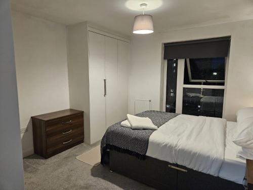 8 mins walk City Centre, Birmingham University, 20 mins walk Edgebaston stadium, 1 Bed Spacious Apartment, Birmingham (fotografie 2)