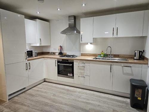 8 mins walk City Centre, Birmingham University, 20 mins walk Edgebaston stadium, 1 Bed Spacious Apartment, Birmingham (fotografie 4)