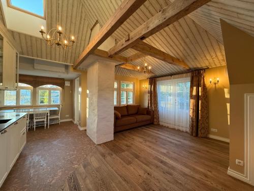 Kooli 7 - II floor sea view apartment with balcony in Haapsalu Old Town, Haapsalu (foto 7)